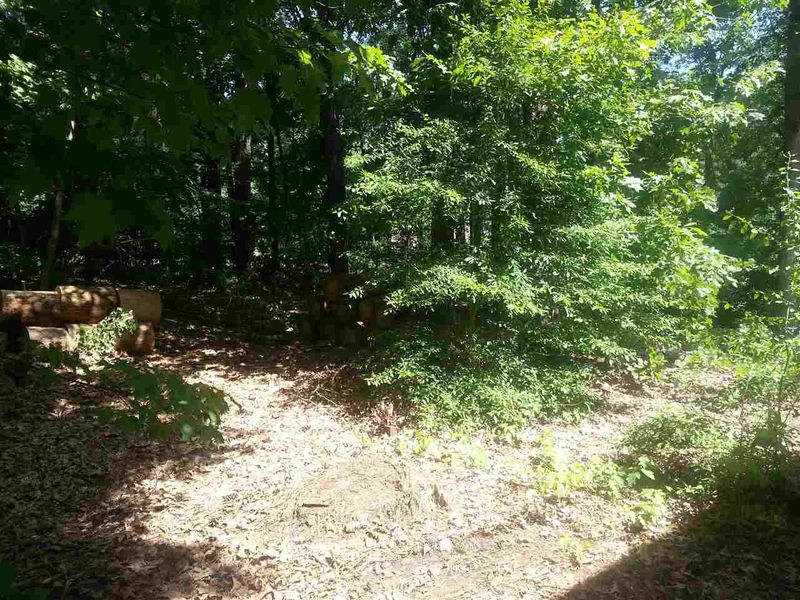 1000 Buckingham Rd, Garner, NC 27529