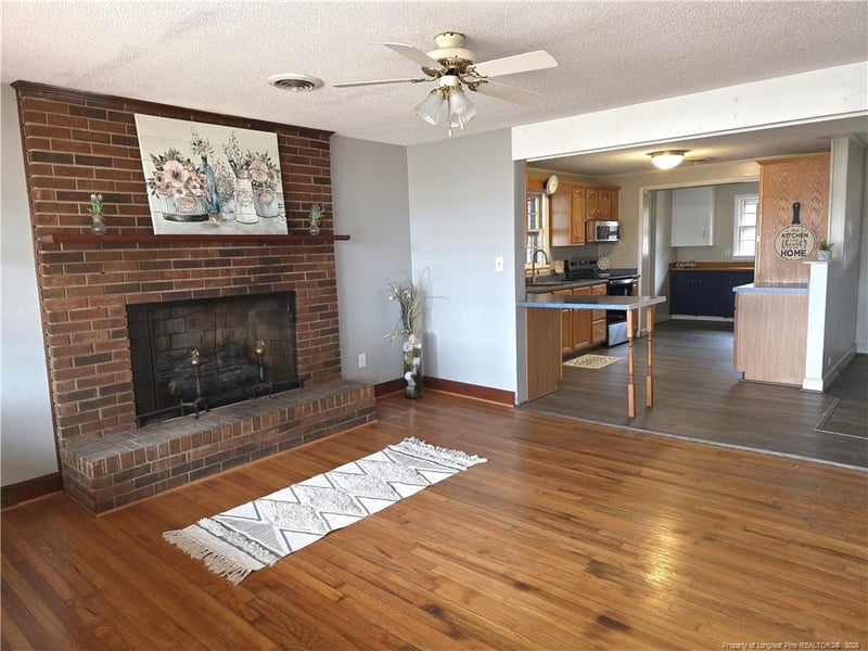 1000 Butler Dr, Erwin, NC 28339