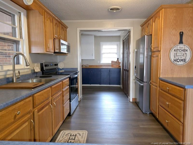 1000 Butler Dr, Erwin, NC 28339