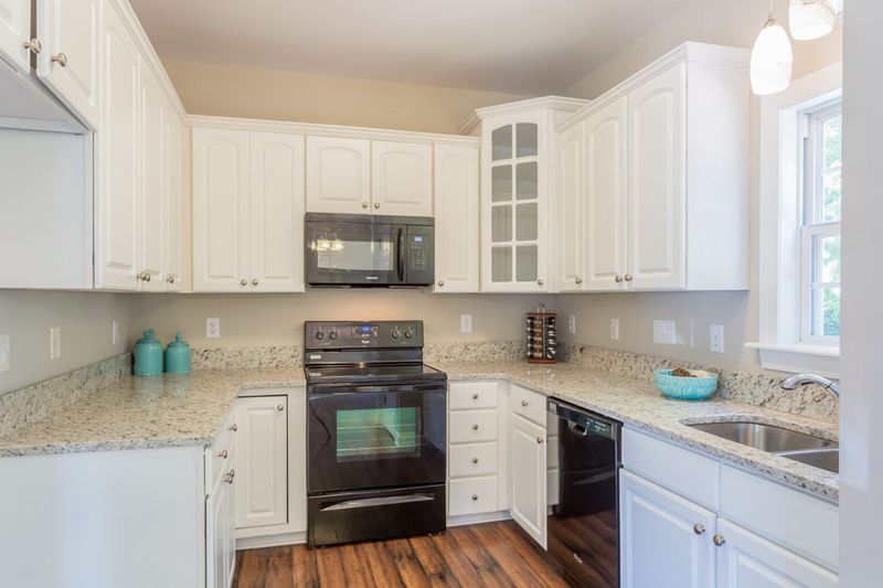 1000 Caladium Dr, Wake Forest, NC 27587