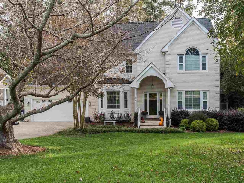 1000 Chedington Dr, Apex, NC 27502