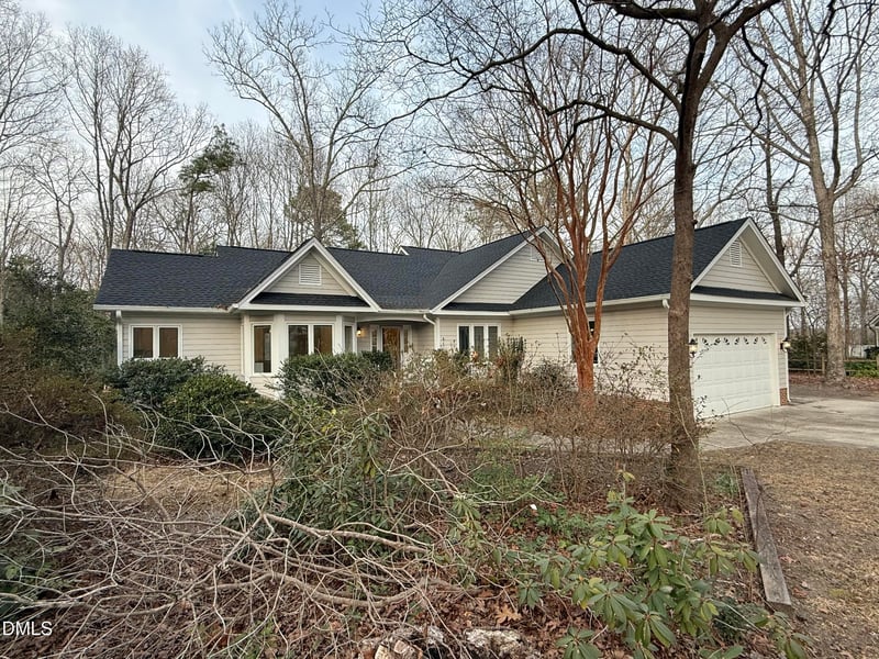 1000 Creek Front Ct, Willow Springs, NC 27592