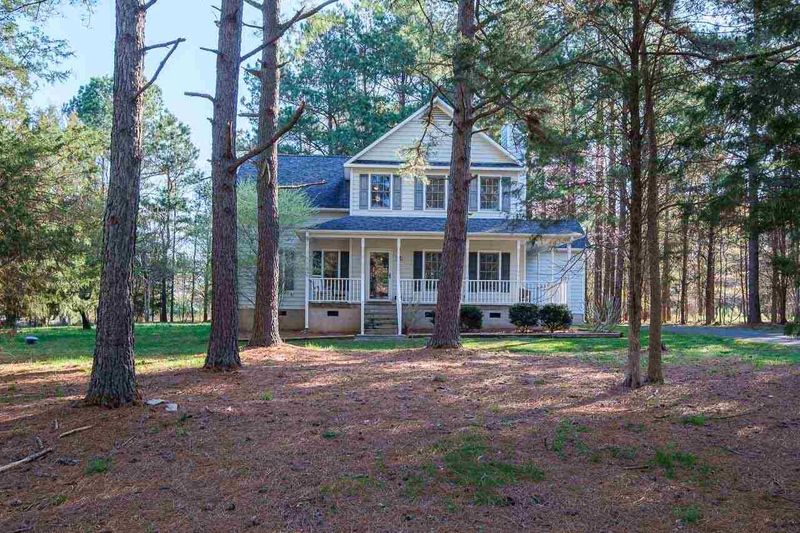 1000 Crown Ct, Hillsborough, NC 27278