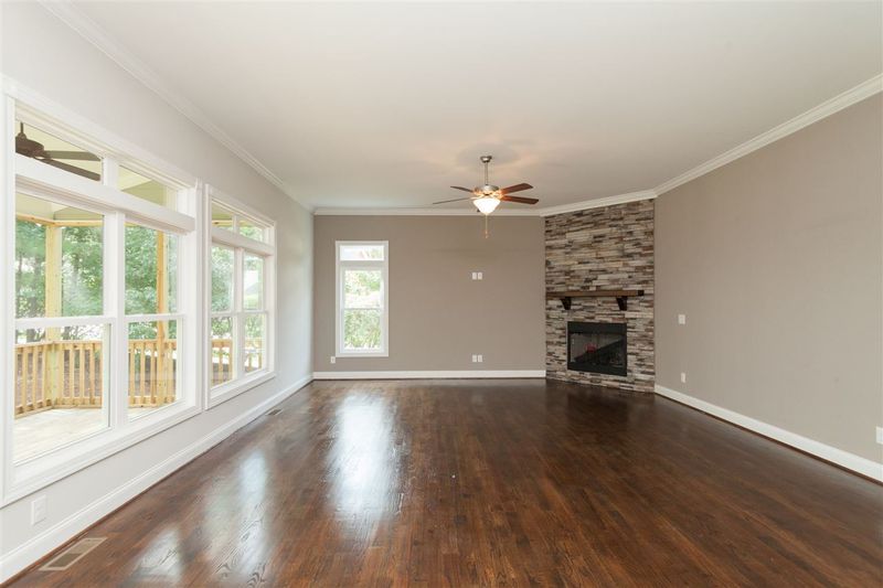 1000 Daresbury Dr, Apex, NC 27502
