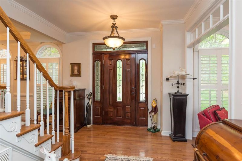 1000 Denfield Ct, Raleigh, NC 27615