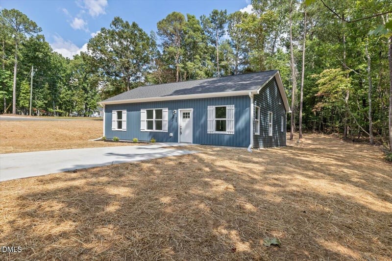 1000 Duke Valentine Wynne Rd, Louisburg, NC 27549