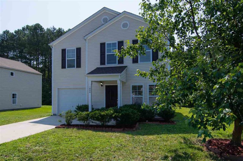 1000 Mailwood Dr, Knightdale, NC 27545
