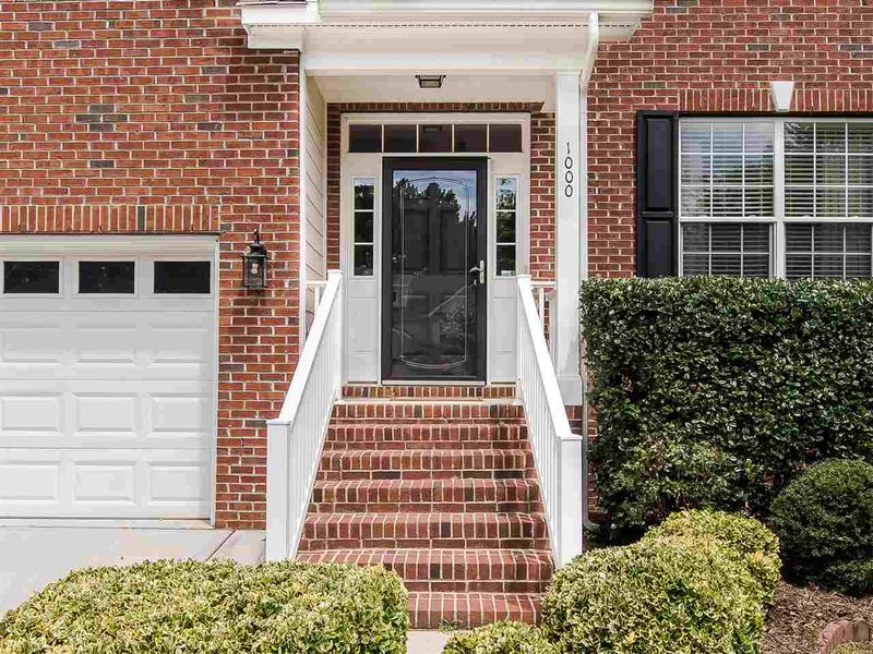1000 Martin Bench Ct, Wake Forest, NC 27587