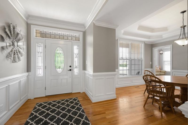 1000 Newburgh Cir, Raleigh, NC 27603