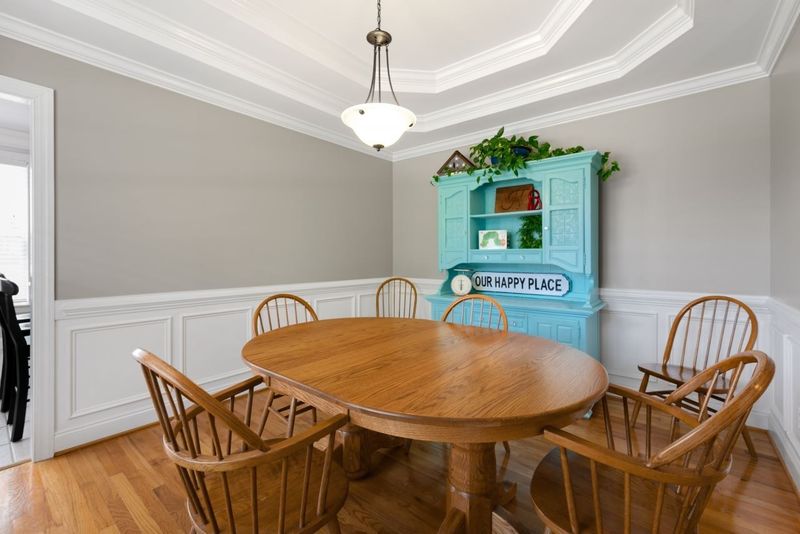 1000 Newburgh Cir, Raleigh, NC 27603