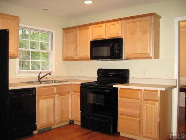 1000 Northclift Dr, Raleigh, NC 27609