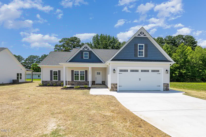 1000 Peedin Rd, Selma, NC 27576