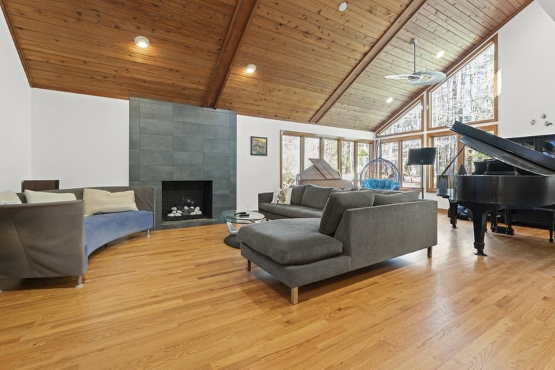 1000 Phils Creek Rd, Chapel Hill, NC 27516