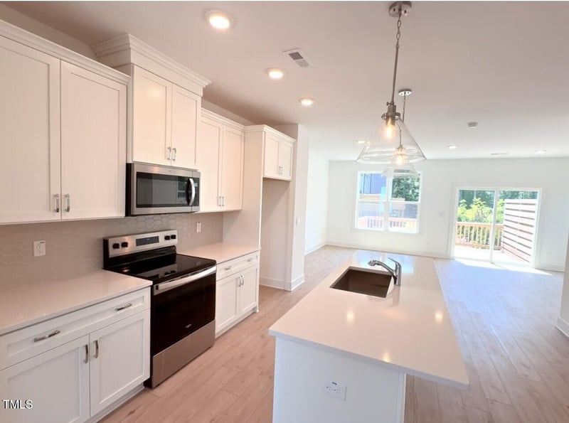 1000 Regalia Rd, Durham, NC 27713