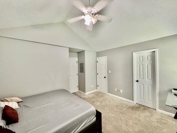 1000 Roundtable Ct, Knightdale, NC 27545