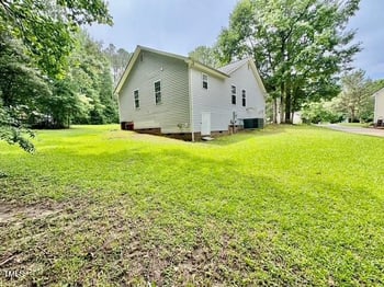 1000 Roundtable Ct, Knightdale, NC 27545