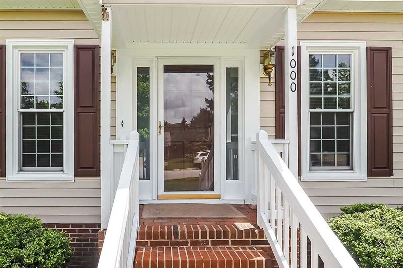 1000 E St Julian Pl, Apex, NC 27502