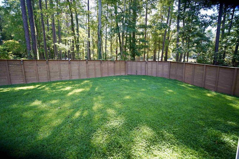 10000 Sycamore Rd, Raleigh, NC 27613
