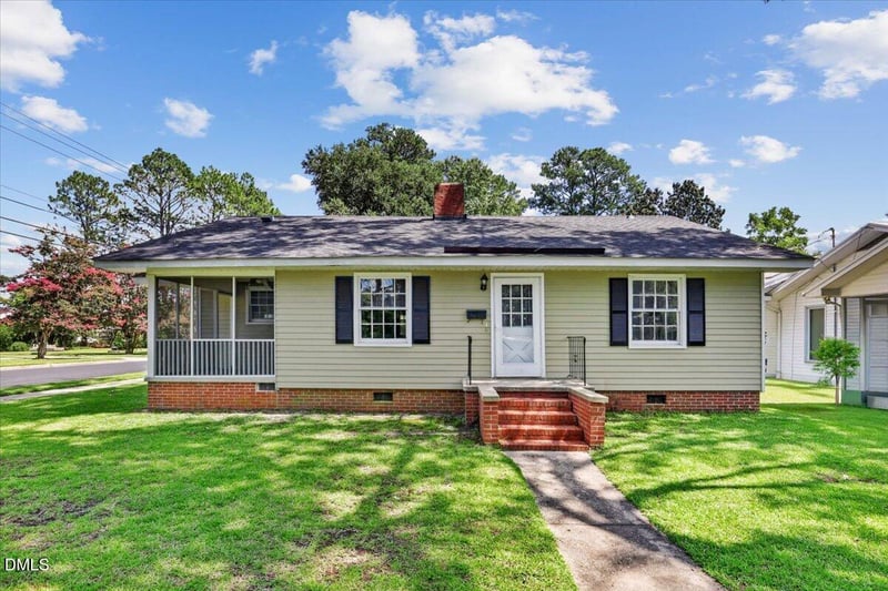 1001 2nd St, Smithfield, NC 27577