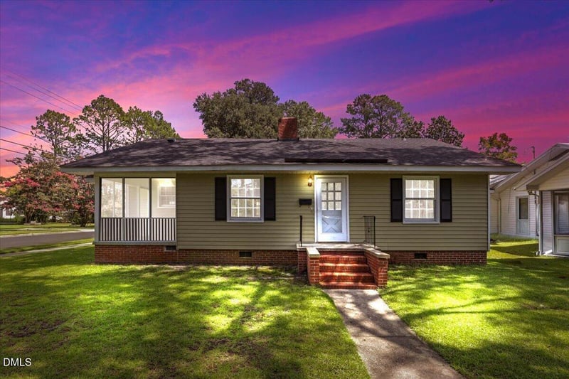 1001 2nd St, Smithfield, NC 27577