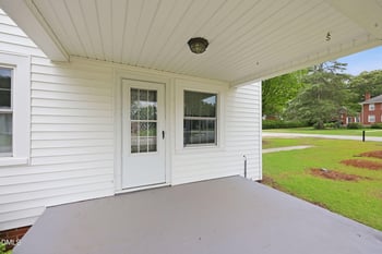 1001 9th St, Lillington, NC 27546