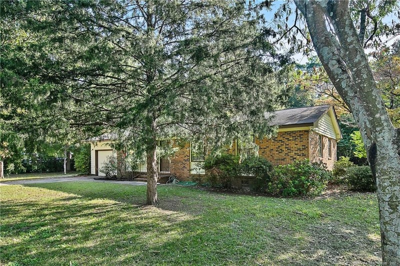 1001 Arberdale Dr, Fayetteville, NC 28304