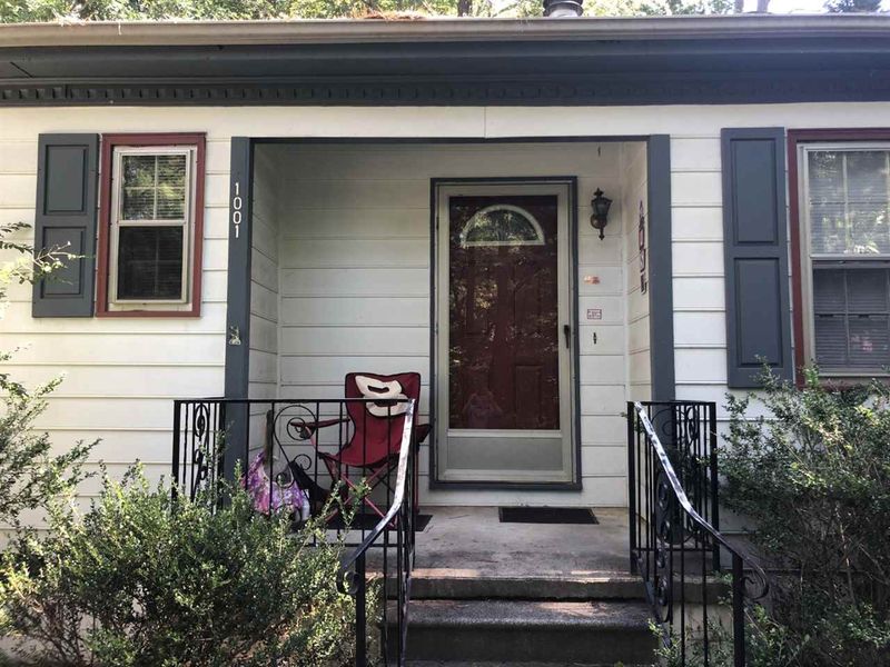1001 Bend Dr, Raleigh, NC 27609