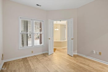 1001 Brighthurst Dr #106, Raleigh, NC 27605