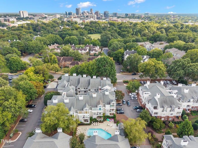 1001 Brighthurst Dr #306, Raleigh, NC 27605