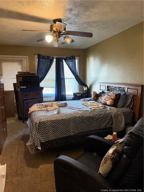 1001 Brookhollow Dr #2, Fayetteville, NC 28314