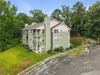 1001 Brookhollow Dr #7, Fayetteville, NC 28314