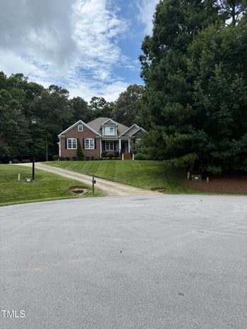 1001 Chatham Ct, Youngsville, NC 27596
