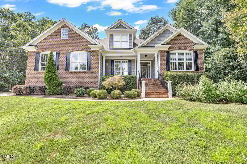 1001 Chatham Ct, Youngsville, NC 27596