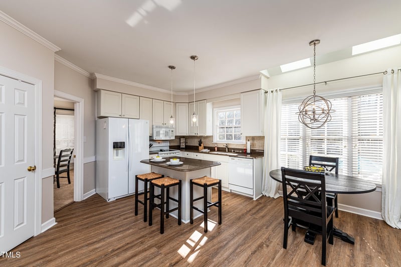 1001 Chimney Hill Dr, Apex, NC 27502