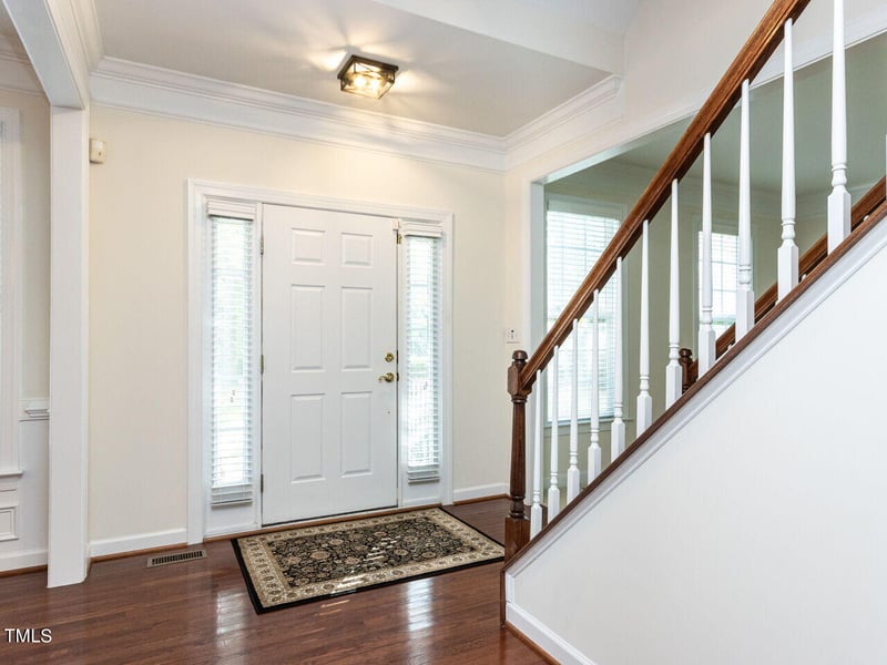 1001 Fairfax Woods Dr, Apex, NC 27502
