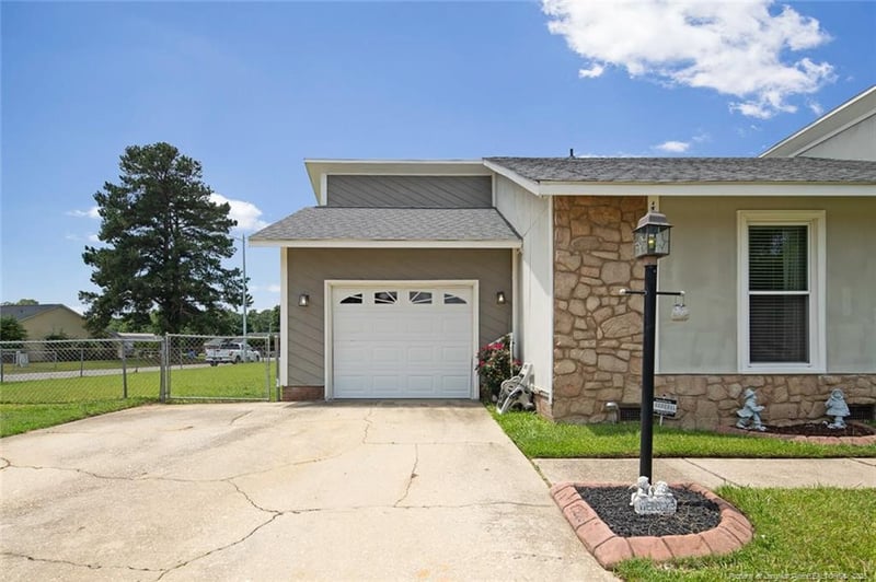 1001 Glen Reilly Dr, Fayetteville, NC 28314