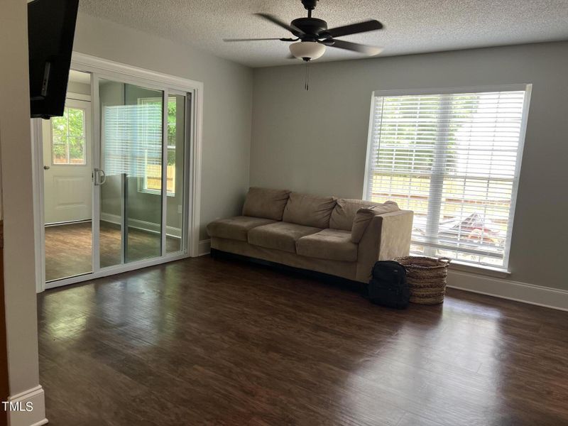 1001 Goldendale Dr, Durham, NC 27703