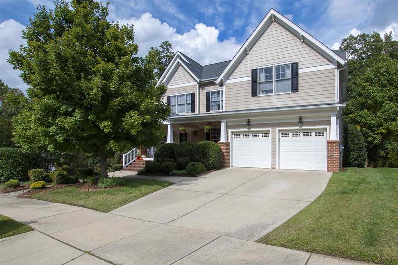 1001 Grogans Mill Ln, Cary, NC 27519