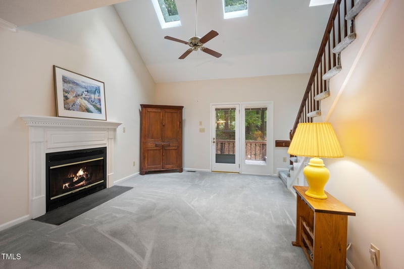 1001 High Lake Ct, Raleigh, NC 27606