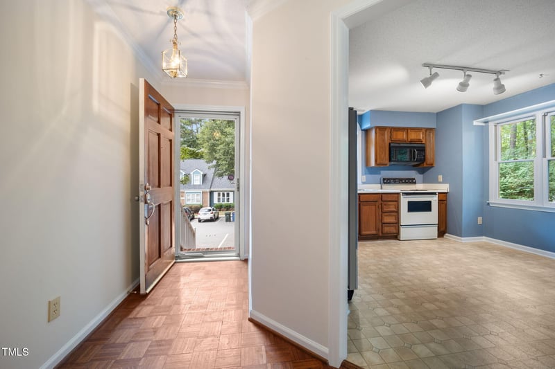 1001 High Lake Ct, Raleigh, NC 27606