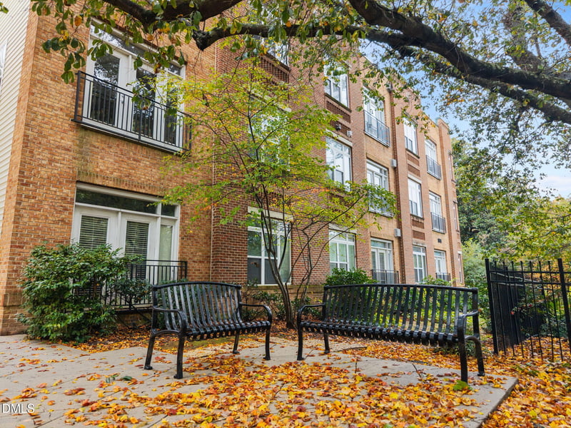 1001 Hillsborough St #303, Raleigh, NC 27603