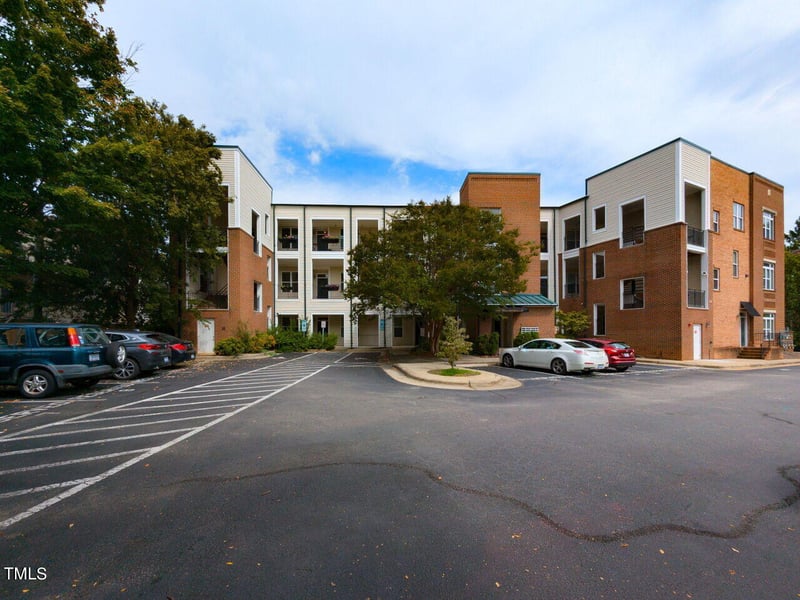 1001 Hillsborough St #304, Raleigh, NC 27603