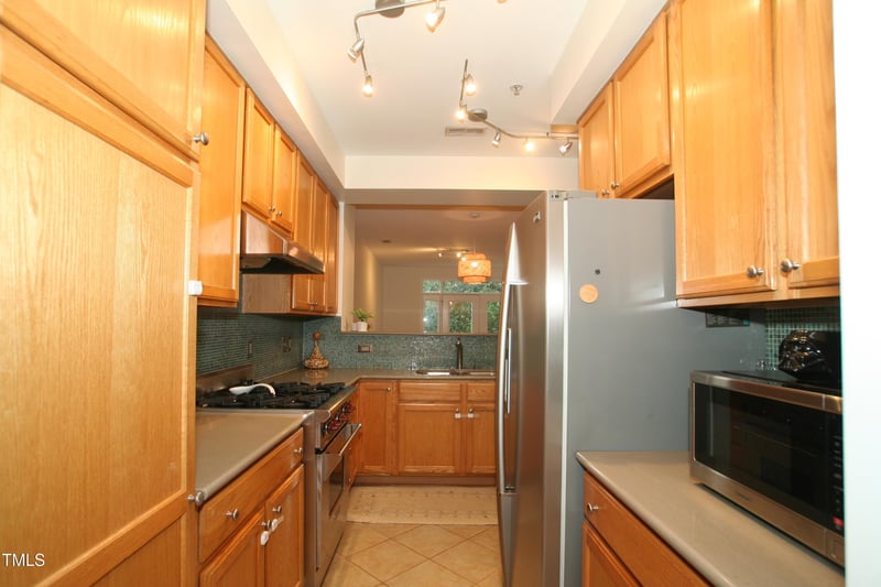 1001 Hillsborough St #304, Raleigh, NC 27603