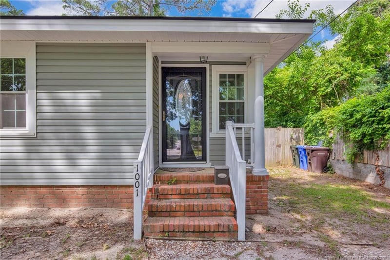 1001 Ivy Rd, Fayetteville, NC 28303