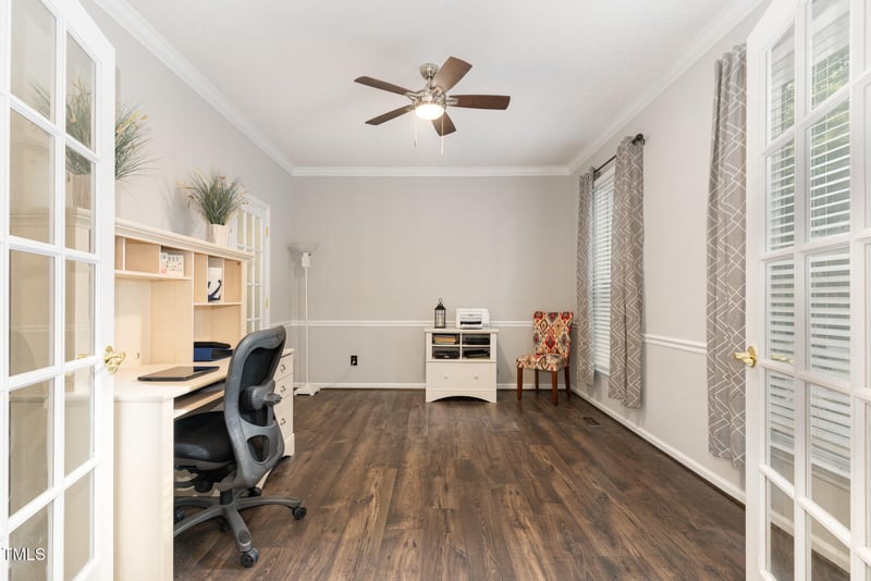 1001 Kingsway Dr, Apex, NC 27502