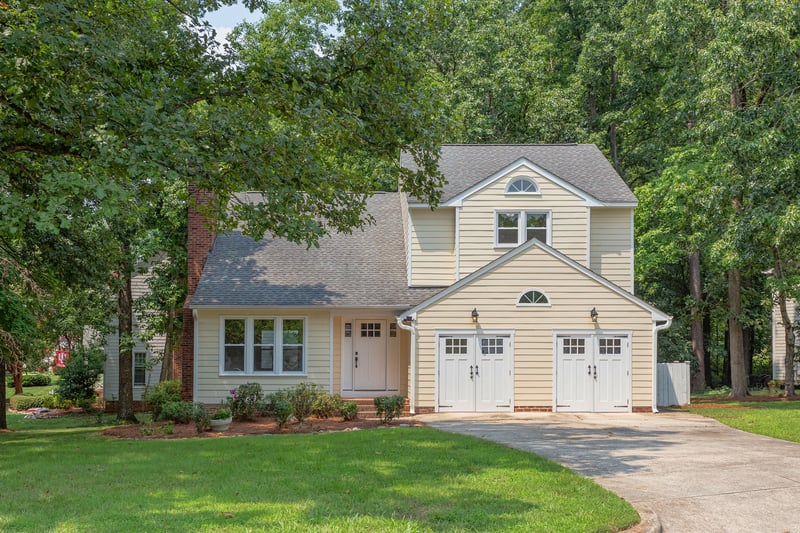 1001 Lantern Light Ct, Apex, NC 27502