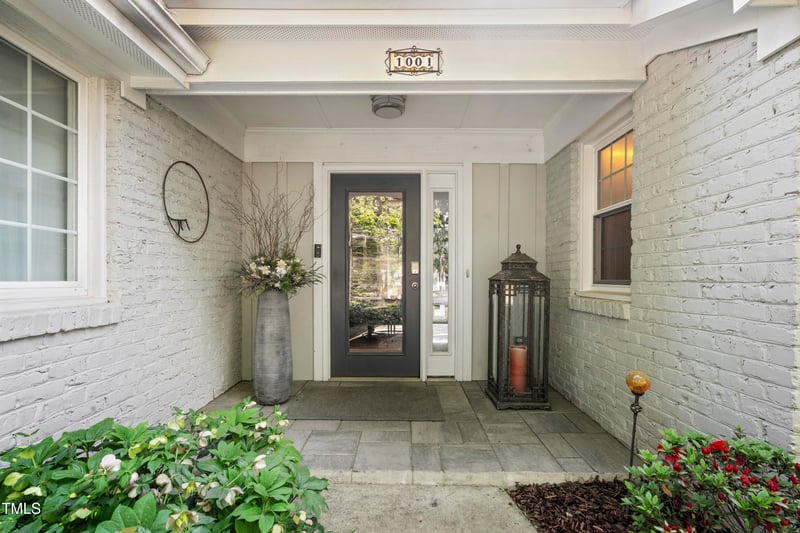 1001 Manchester Dr, Raleigh, NC 27609