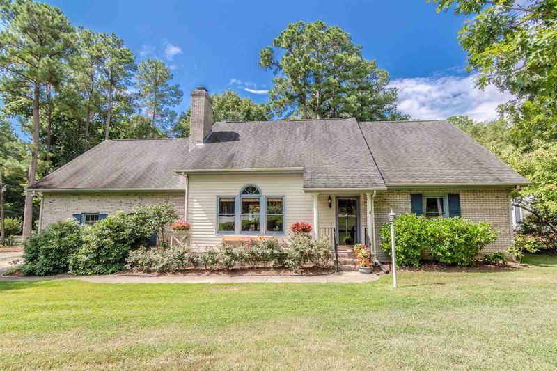 1001 Mulberry Rd, Clayton, NC 27520