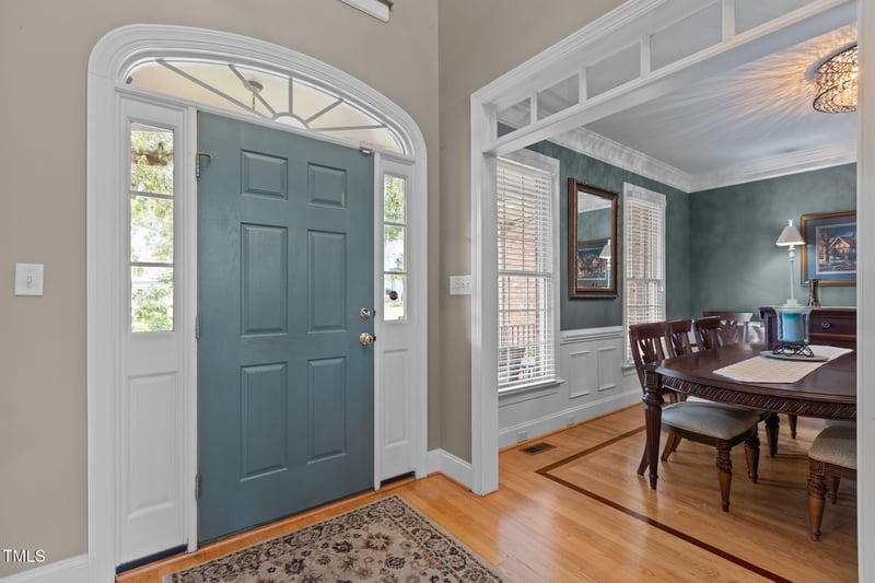 1001 Neuse Ridge Dr, Clayton, NC 27527