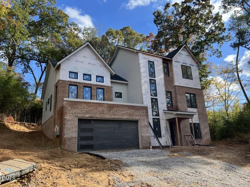 1001 Phoenix Pl, Raleigh, NC 27610